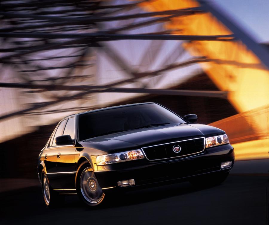  Cadillac Seville 1998 года  (фото 23 из 94)